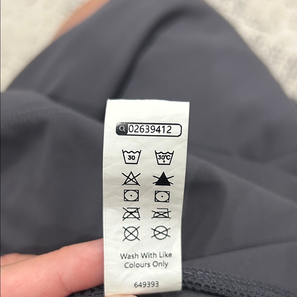 HALARA Ultrasculpt SoCinched Leggings - Picture 10 of 10